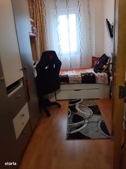 Apartament cu 2 camere, mobilat în Central