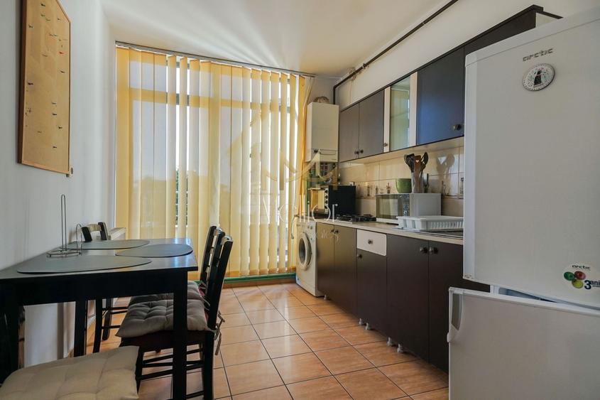 Apartament cu 2 camere decomandat, mobilat în Zorilor