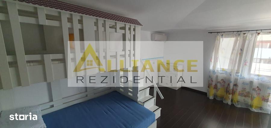 Apartament cu 5 camere în Central