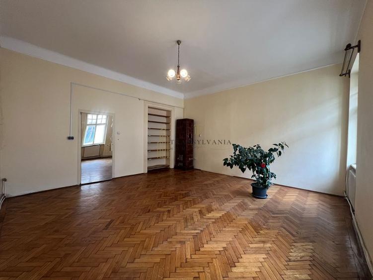 Garsonieră spațioasă de închiriat în zona ultracentrală - 1