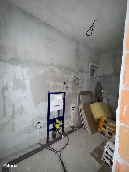 Casă cu 4 camere cu Teren 2997 Mp în Suceagu