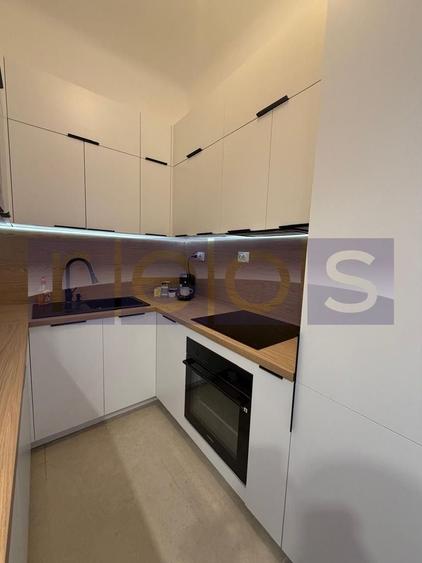 Apartament cu 2 camere, mobilat în Ultracentral