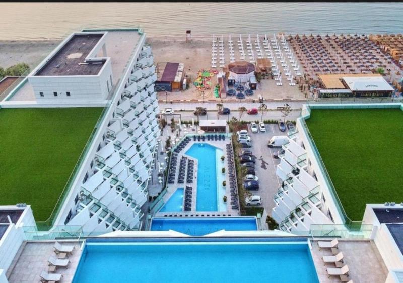 Studio Alezzi Infinity - 2