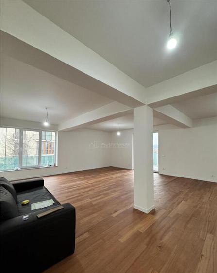 Casa P M - Zavoi - 2024 - 5