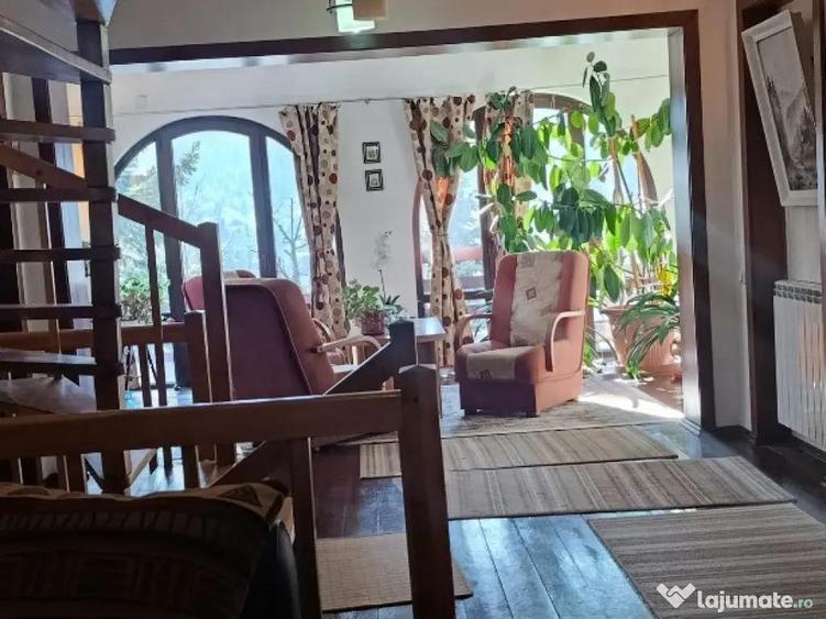 Casa cocheta cu panorama de vis catre mun?ii Bucegi Col?ii morarului - 16