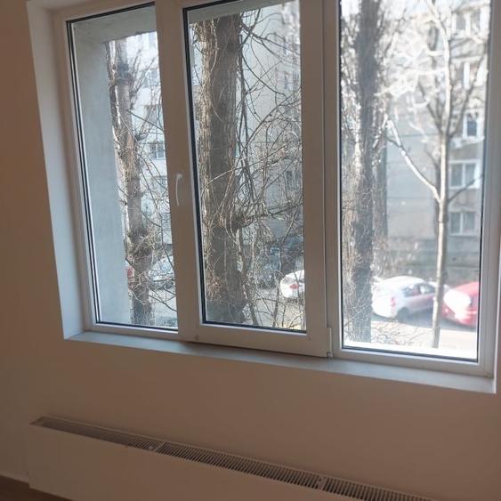 2 camere + Birou/Dressing, Renovat Complet baie si bucătărie utilate Crangasi , - 12