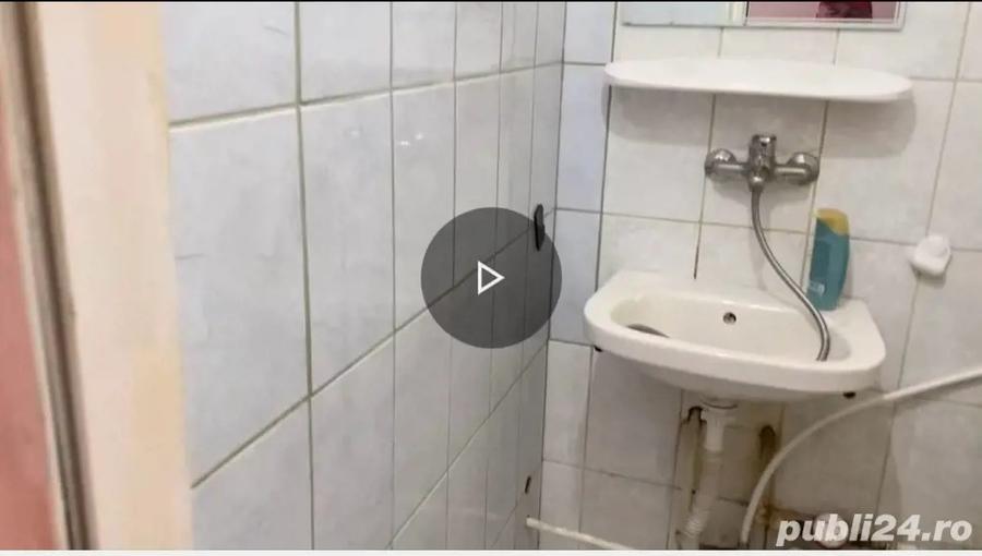 Inchiriez garsoniera - 2