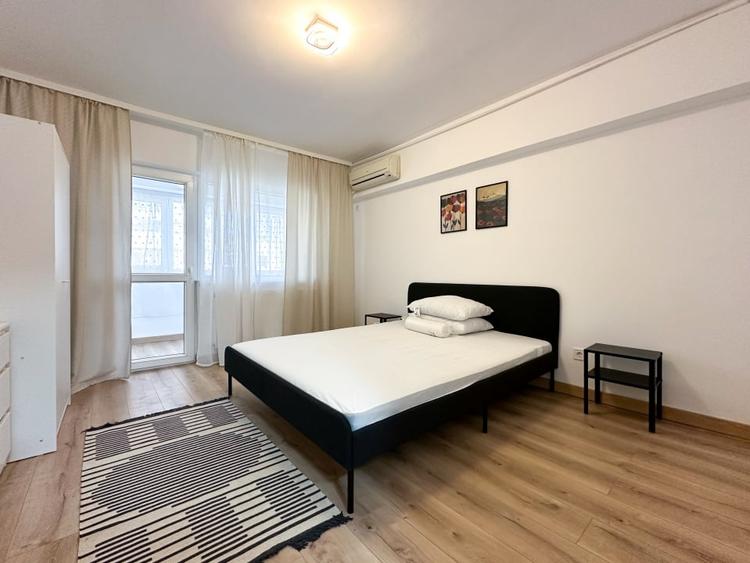 Cel mai scump dar si cel mai frumos 4 camere din Aparatorii Patriei - 2