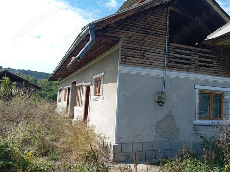 Teren si casa de vanzare aproape de SINAIA - 7