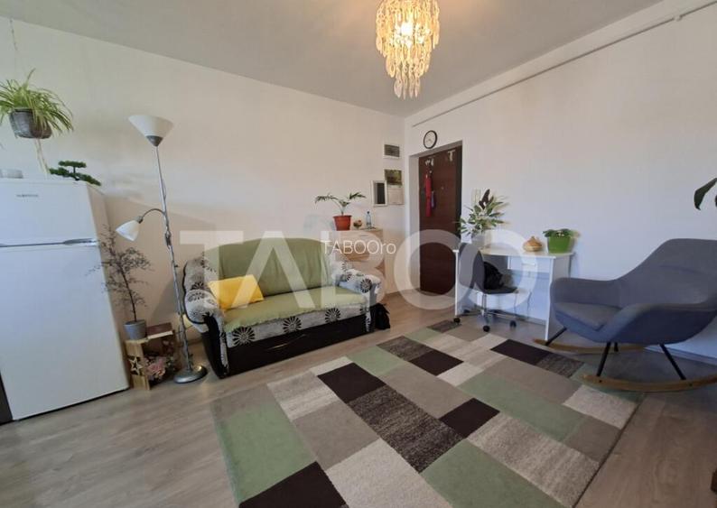 Apartament de vanzare Calea Surii Mici 3 camere balcon loc d Apartament de vanzare Calea Surii Mici 3 camere balcon loc d