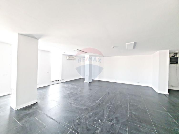 Spatiu de birouri  53 mp Arad Plaza de inchiriat- etaj 5 - 5