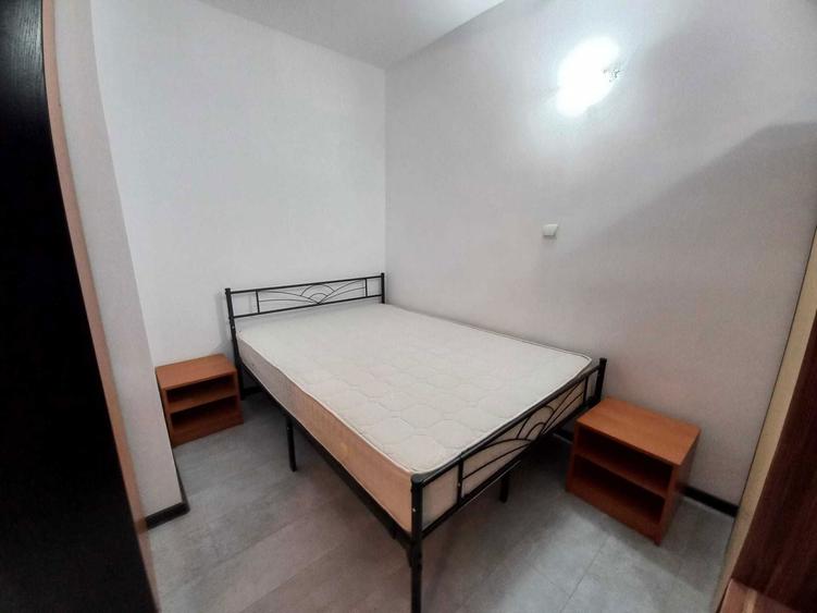 Particular, inchiriez studiou foarte spatios Dristor-metrou - 2