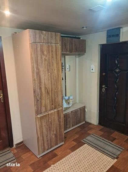 Vand apartament 3 camere decomandat - 8