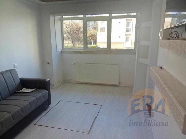 Apartament 1 camera, (30 mp+ un beci de 18 mp) Str Rogerius, Str. Sovata - 2