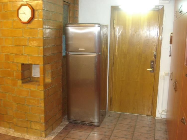 Barbu Vacarescu -Dinu Vintila -3 min metrou - 9