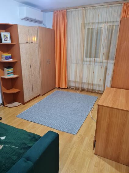 INCHIRIERE Garsoniera Frumoasa, etaj 2, mobilata si utilata ! - 3