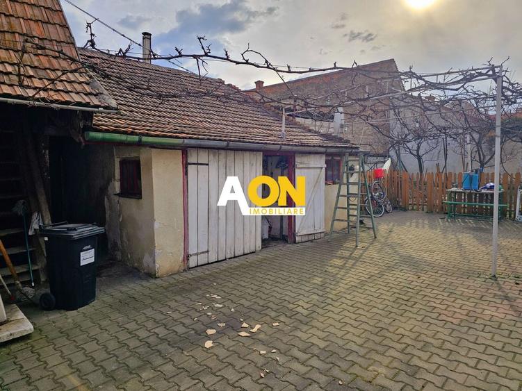 Casa 5 camere, 2 bai, 490 mp teren, Centru, pretabila pentru birouri - 3