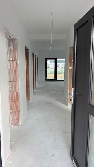 Casa noua in Santandrei Sistem Fotovoltaic, 3 Dormitoare - 5