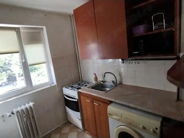 Proprietar | Garsoniera Decomandata Et. 1 | 5 min Metrou 1 Decembrie | 52500 Euro - 4