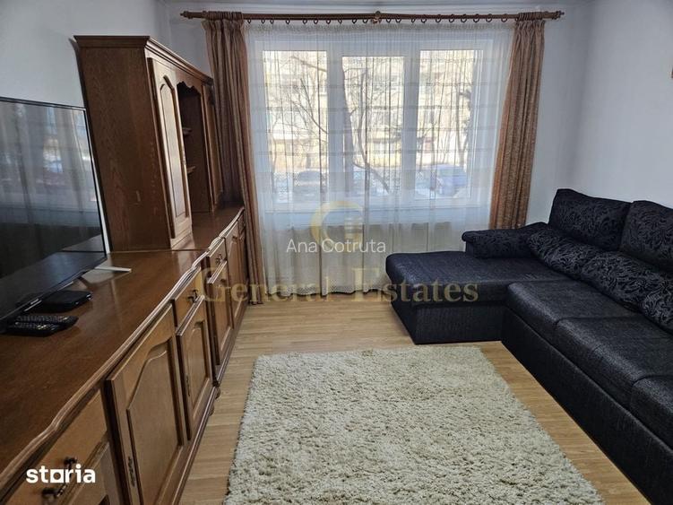 Inchiriez apartament cu 2,5 camere. Tractorul