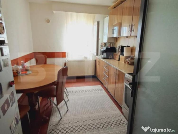 Apartament 3 camere, 70 mp, etajul 4 Beclean - 3