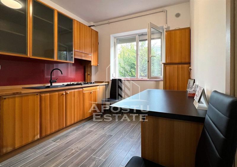 Apartament 2 camere, semidecomandat zona Micalaca - 4