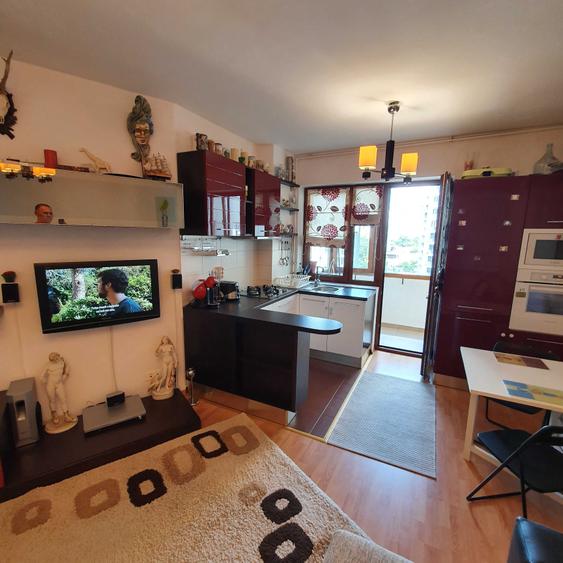 Apartament 3 camere de vanzare In Vitan - 2