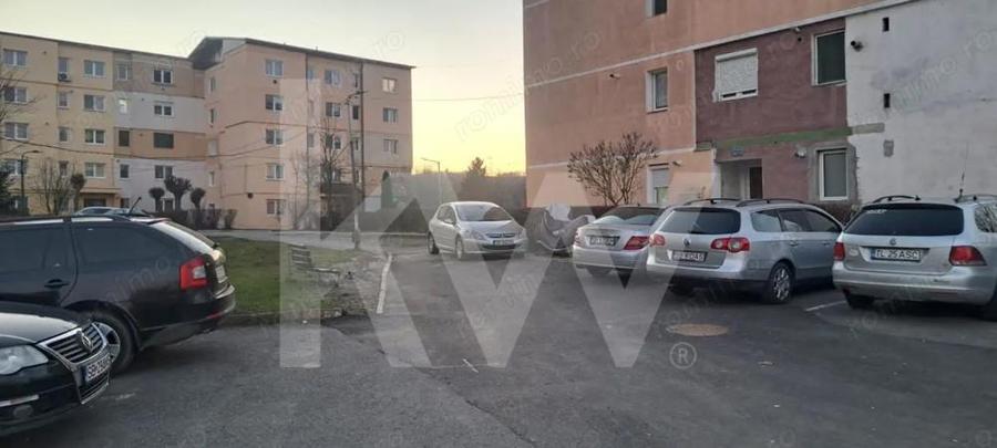 Apartament decomandat 3 camere Cisnadie - 5