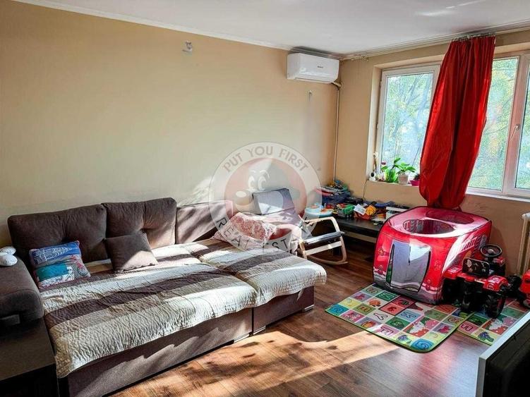 Pacii | Apartament 3 camere | Decomandat | 64mp | B12134 - 1