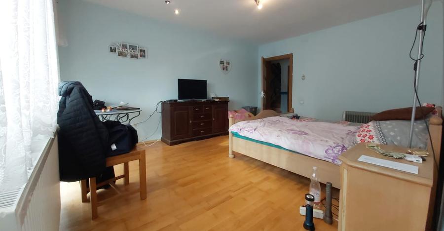 Vanzare vila frumoasa cu 2 garaje si teren mare in Popesti Leordeni - 6