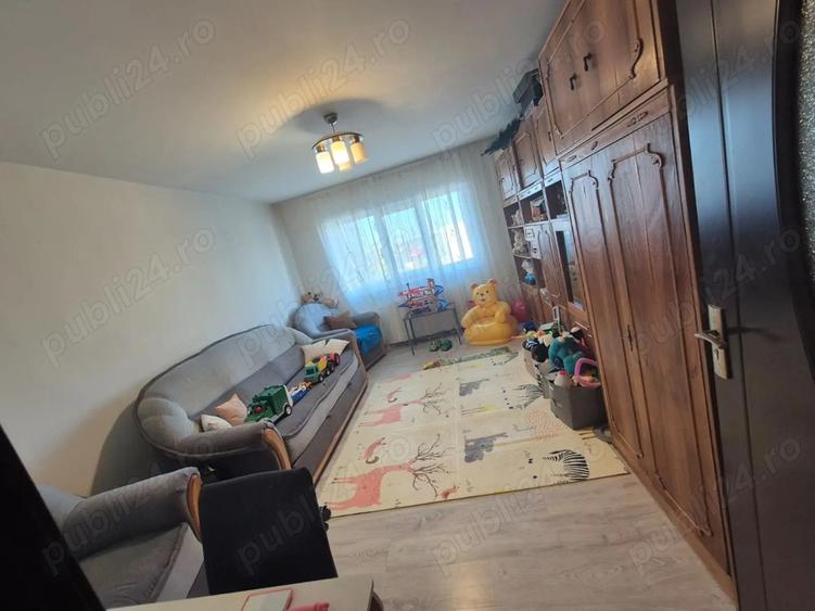 Vand Apartament 2 camere - 2