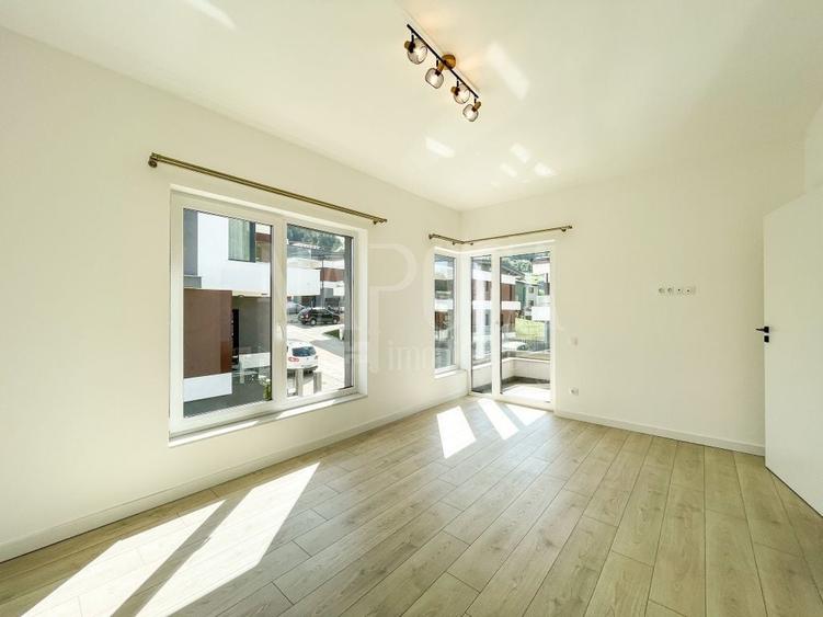 Casa 5 camere de vanzare in Floresti - 6