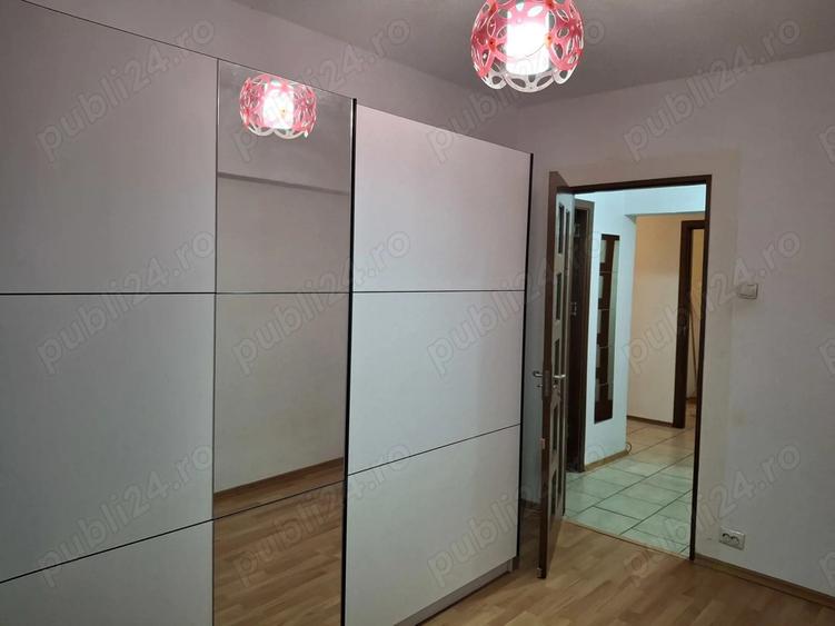 Particular inchiriez - 10