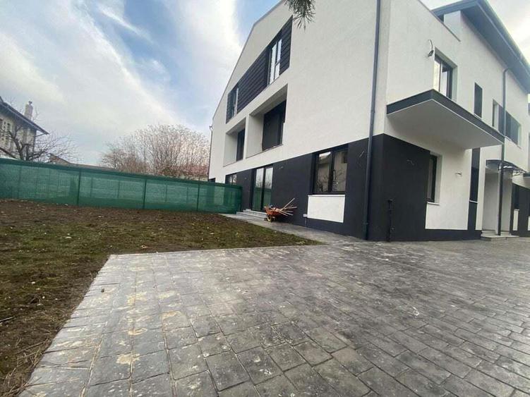 Vila duplex Militari zona Pacii comision 0 % - 14