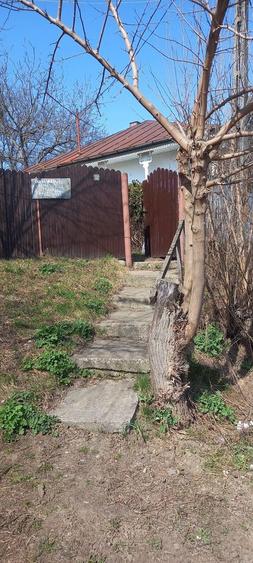 Vand casa +teren aferent 2500 mp - 3