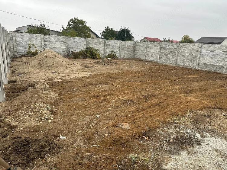 Teren de 205 mp, în Malu Mare