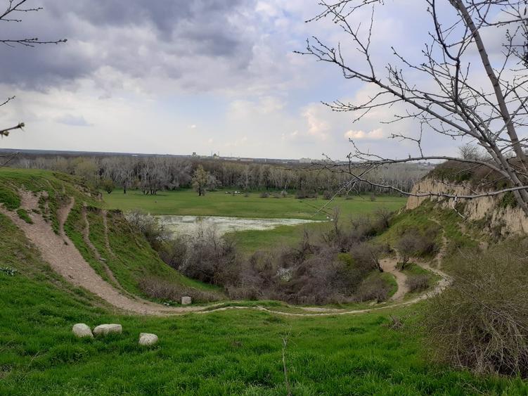 Teren intravilan 3000 metri patrati, sat Ciulnita, comuna Ciulnita, judet Ialomi - 4