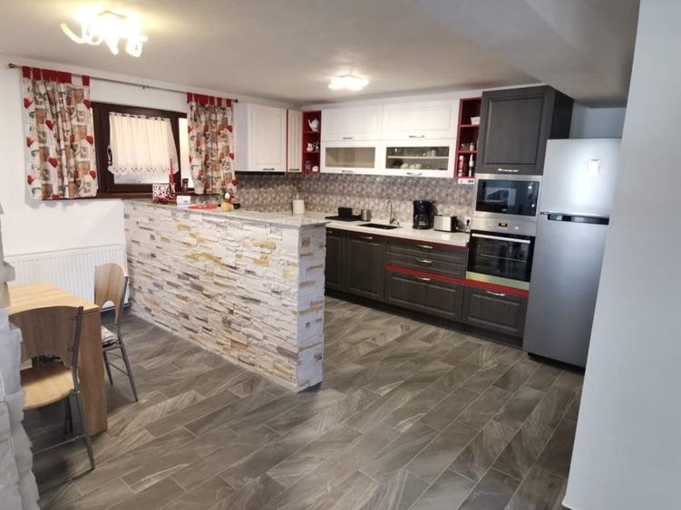 Vila de vacanta cu 6 camere situata in Busteni,Valea Alba - 5