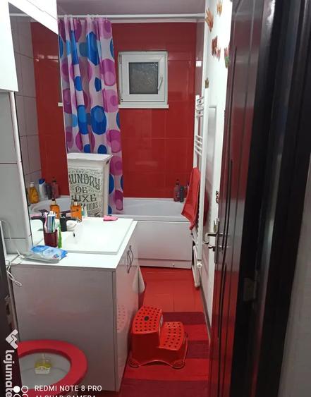 Vand apartament 3 camere micro 13 b - 2