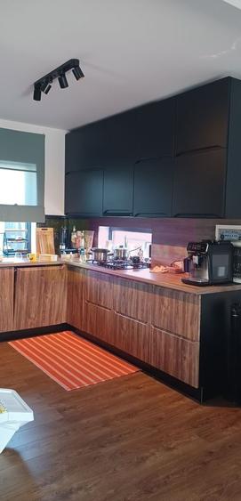 Săbăreni, casă P+1+pod, 5 camere, 130 mp utili, curte 470 mp - 7