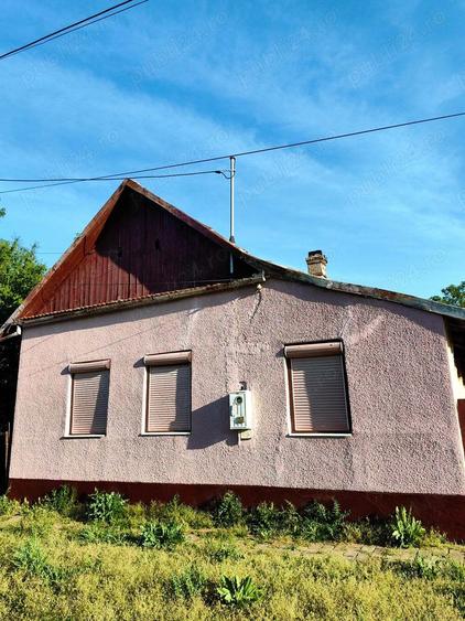 Casa de vanzare in comuna Tormac - 2