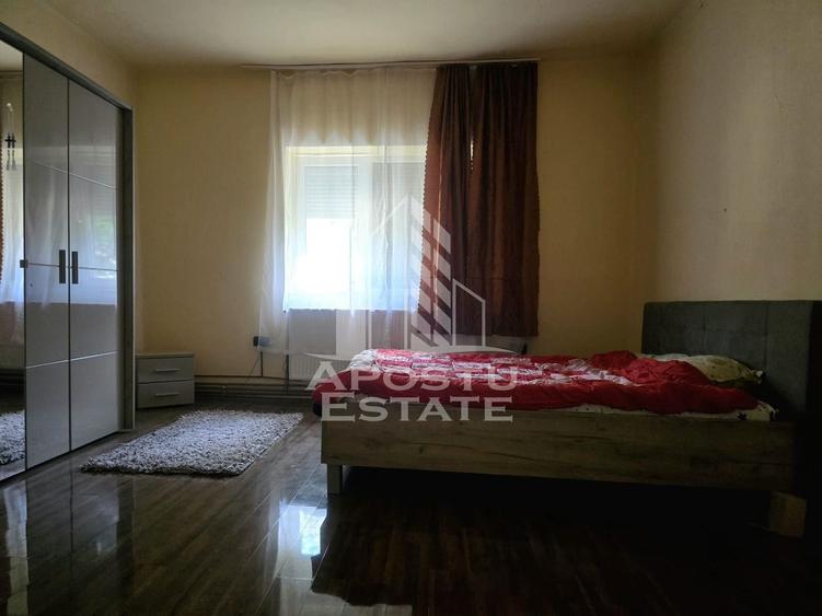 Casa de vanzare, in exclusivitate, in Curtici - 1