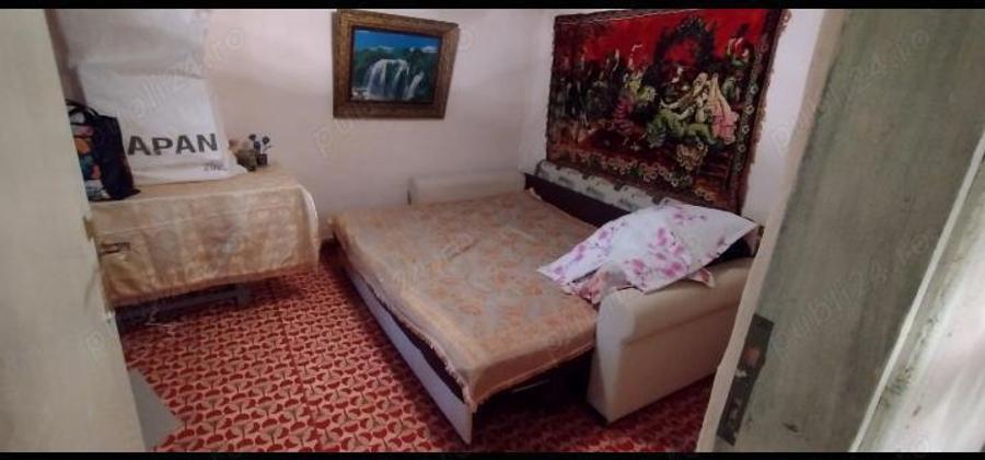 Teren si casa de vanzare - 8