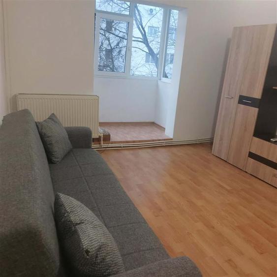 Apartament semidecomandat cu 3 camere - Mircea cel Batran - 399EUR - 3