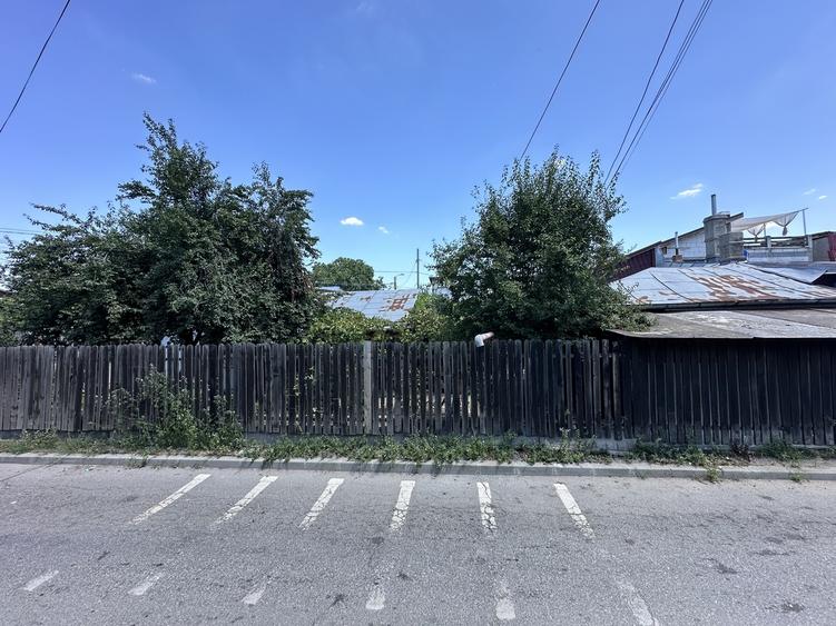 Rahova, Sos Alexandriei, Dr. Luptatorilor Antifascisti, casa batraneasca - 18