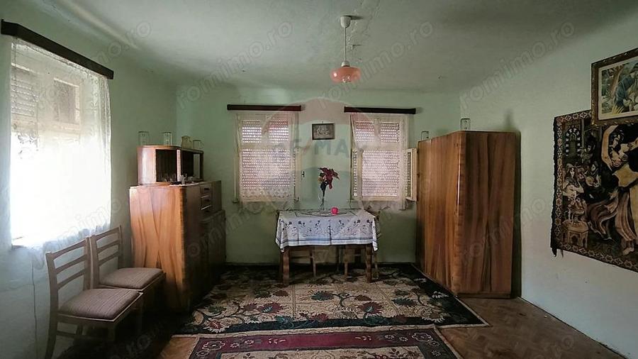 Casa la ?ara in Transilvania - sat sasesc Paucea, jud. Sibiu - 15