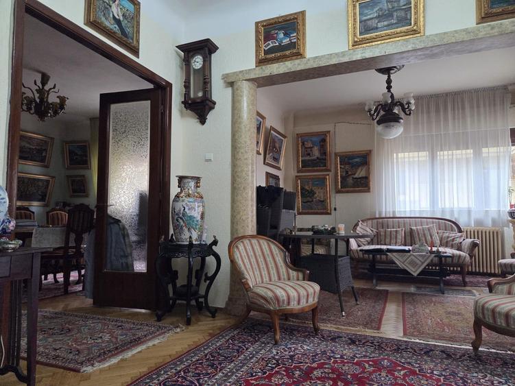 Apartament elegant, ultracentral – rafinament, confort și poziționare excepționa - 1