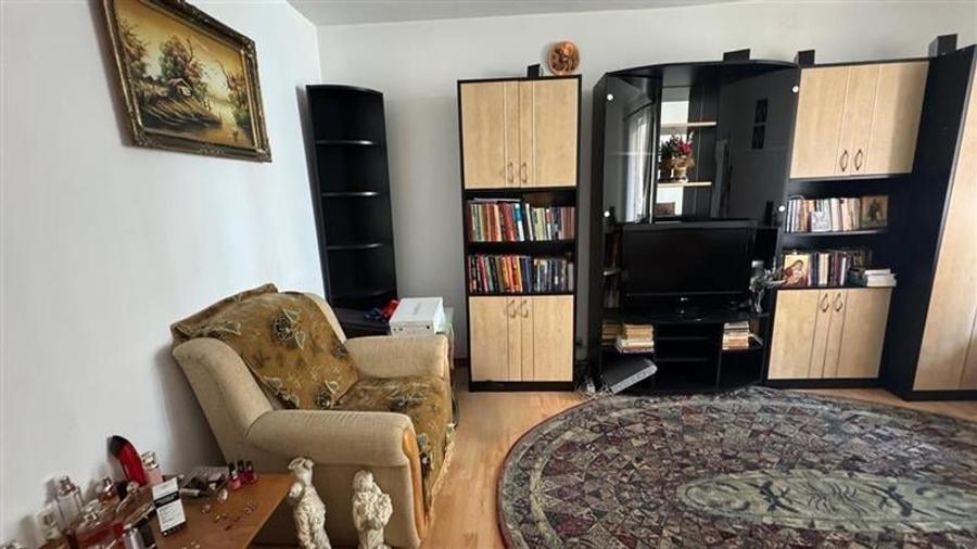 Apartament 3 camere decomandat etajul 1 Astra - 12