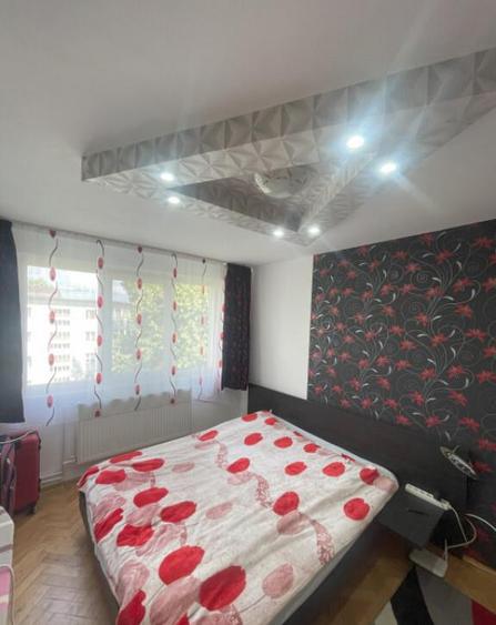 Apartament de 2 camere semidecomandat, 55 mp, etaj 4 cu acop - 4