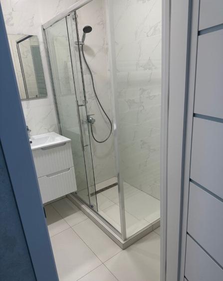 Apartament 2 camere decomandate in zona scolii de politie - 1